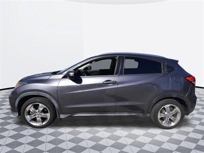 2017 Honda HR-V EX-L Navi   - Photo 4 - Midway City, CA 92655