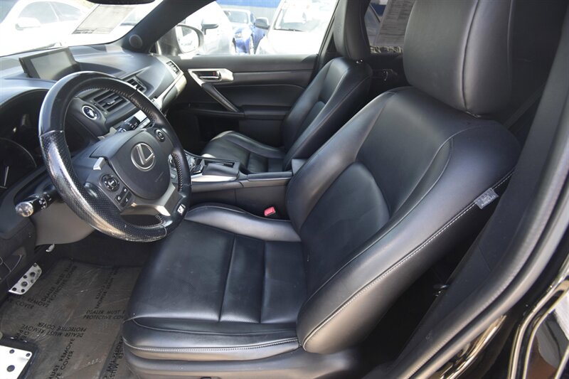 2015 Lexus CT 200h Hybrid   - Photo 2 - Midway City, CA 92655