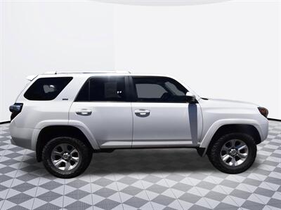 2016 Toyota 4Runner SR5 - Photo 5 - Midway City, CA 92655