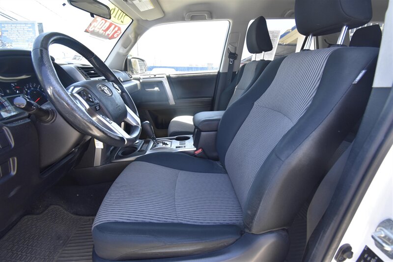 2016 Toyota 4Runner SR5 - Photo 31 - Midway City, CA 92655