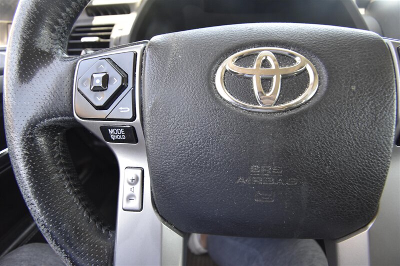 2016 Toyota 4Runner SR5 - Photo 15 - Midway City, CA 92655
