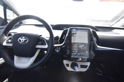 2017 Toyota Prius Prime Advanced*NAVIGATION   - Photo 10 - Midway City, CA 92655
