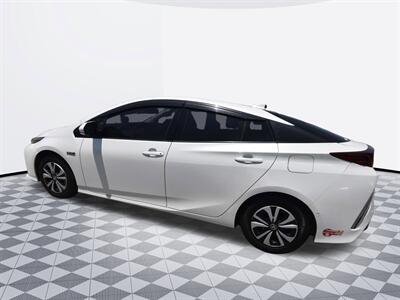 2017 Toyota Prius Prime Advanced*NAVIGATION   - Photo 8 - Midway City, CA 92655