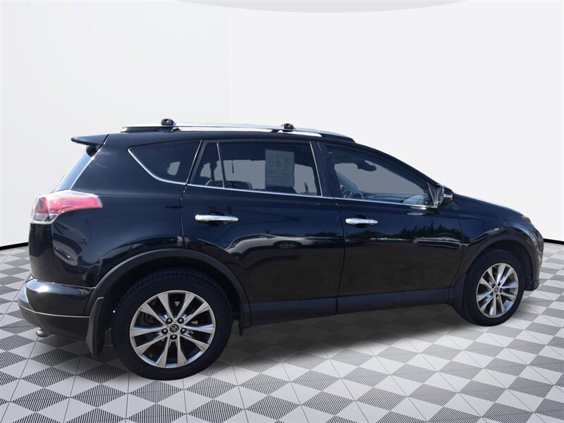 2017 Toyota RAV4 Limited*4x4   - Photo 4 - Midway City, CA 92655