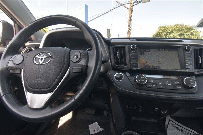 2017 Toyota RAV4 Limited*4x4   - Photo 19 - Midway City, CA 92655