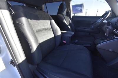 2015 Toyota Sienna Limited   - Photo 24 - Midway City, CA 92655