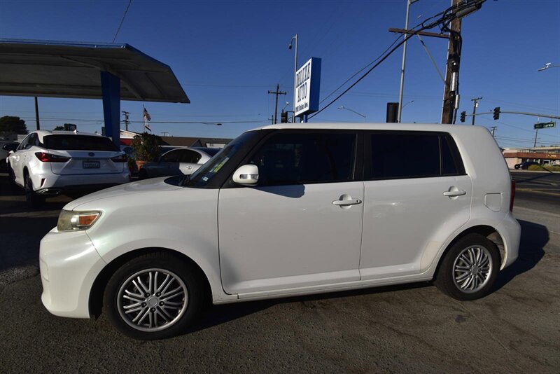 2015 Toyota Sienna Limited   - Photo 21 - Midway City, CA 92655