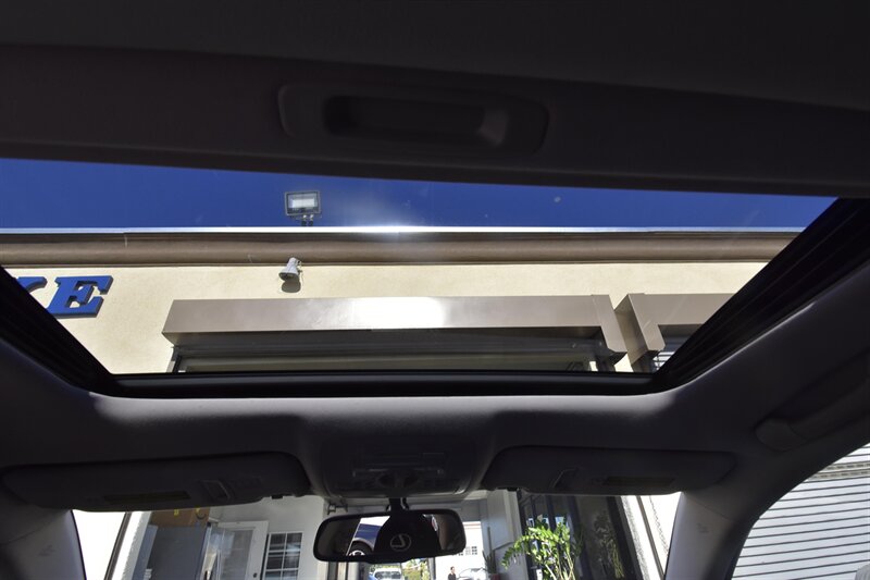 2007 Lexus IS 250 NAVIGATION - Photo 16 - Midway City, CA 92655