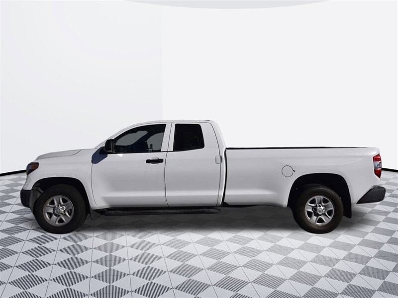 2021 Toyota Tundra SR5   - Photo 2 - Midway City, CA 92655