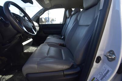 2021 Toyota Tundra SR5   - Photo 11 - Midway City, CA 92655