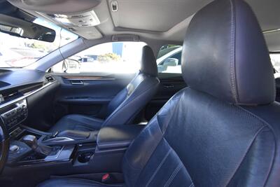 2016 Lexus ES 300h Hybrid   - Photo 9 - Midway City, CA 92655