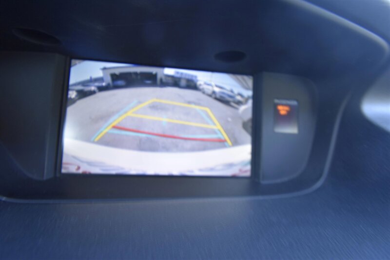 2016 Lexus ES 300h Hybrid   - Photo 8 - Midway City, CA 92655