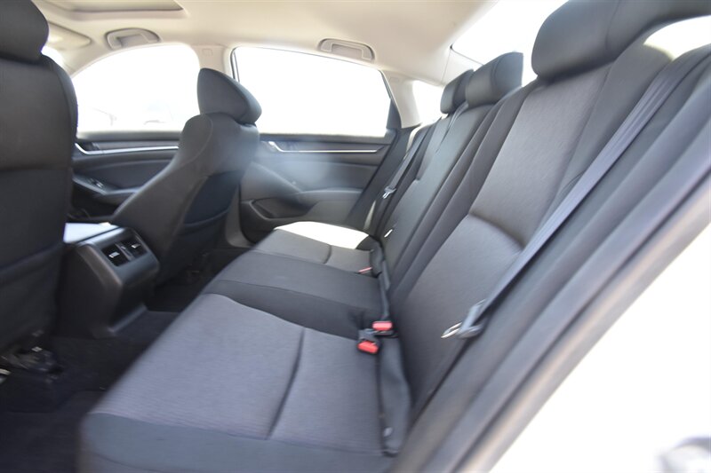 2018 Honda Accord EX 1.5T   - Photo 13 - Midway City, CA 92655