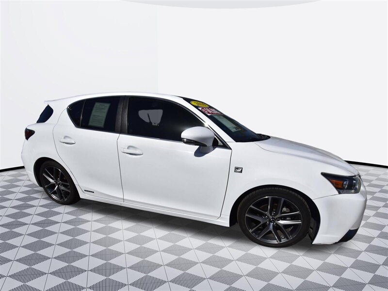 2016 Lexus CT 200h Hybrid - Photo 4 - Midway City, CA 92655