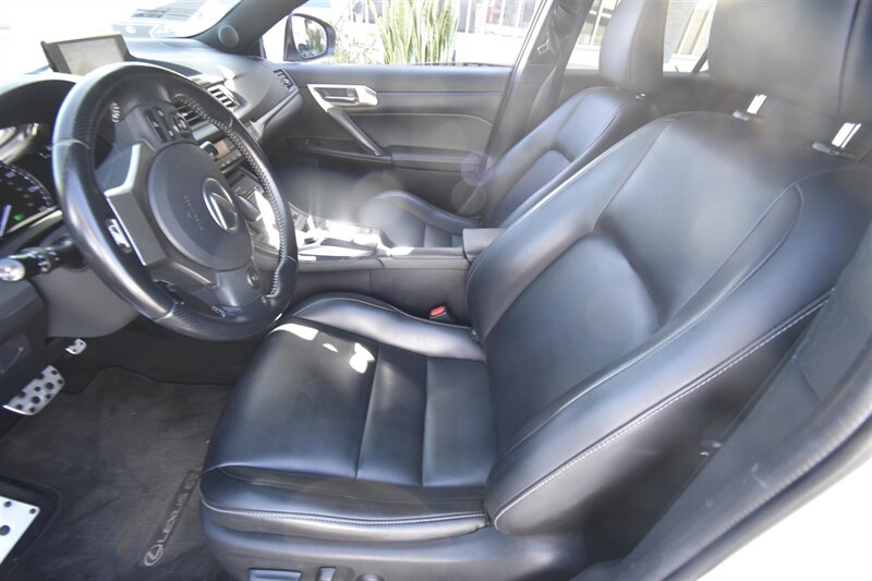 2016 Lexus CT 200h Hybrid - Photo 9 - Midway City, CA 92655