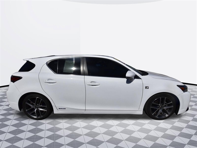 2016 Lexus CT 200h Hybrid - Photo 5 - Midway City, CA 92655
