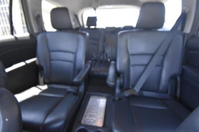 2019 Honda Pilot Touring 7-Passenger   - Photo 9 - Midway City, CA 92655