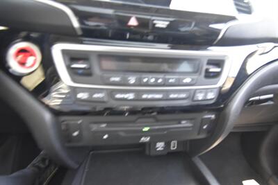 2019 Honda Pilot Touring 7-Passenger   - Photo 26 - Midway City, CA 92655