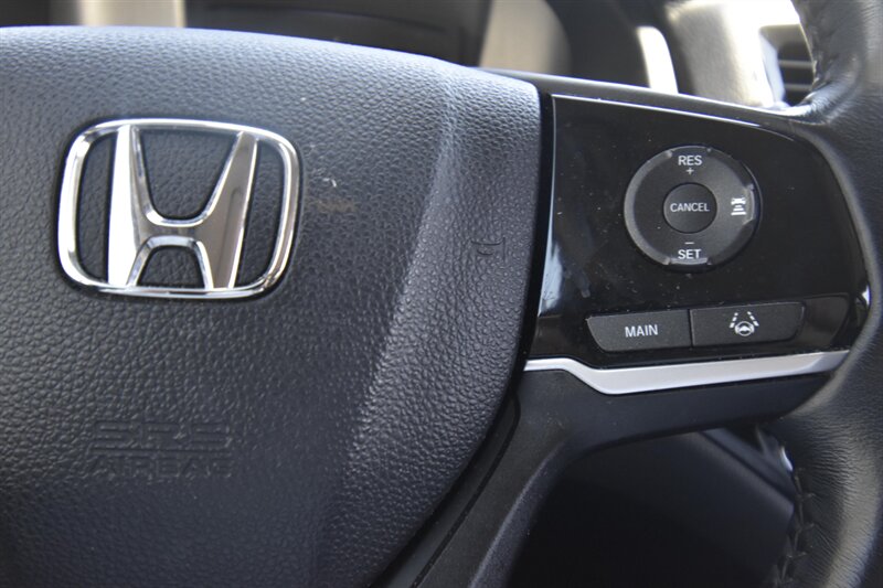 2019 Honda Pilot Touring 7-Passenger   - Photo 17 - Midway City, CA 92655