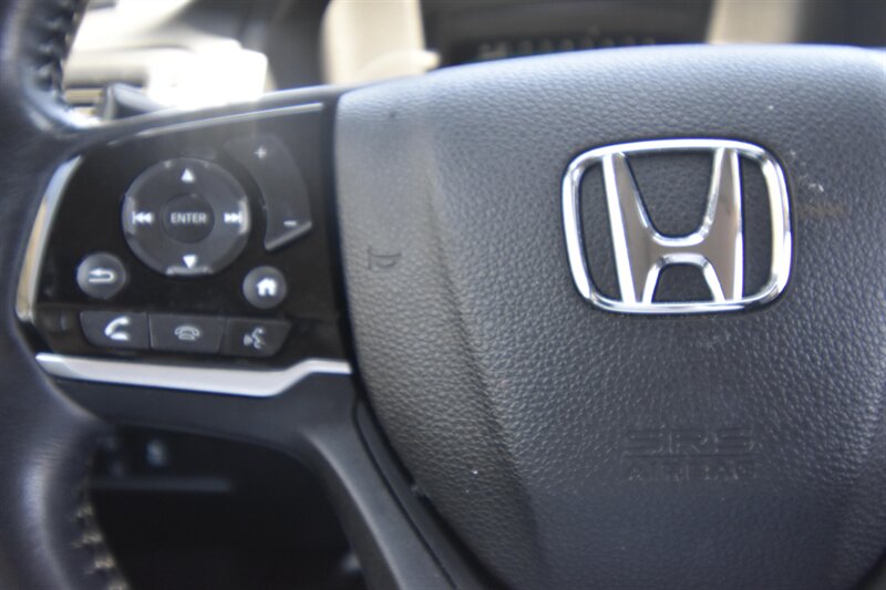 2019 Honda Pilot Touring 7-Passenger   - Photo 16 - Midway City, CA 92655