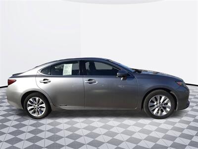 2015 Lexus ES 300h Hybrid   - Photo 6 - Midway City, CA 92655