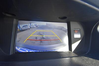 2015 Lexus ES 300h Hybrid   - Photo 8 - Midway City, CA 92655