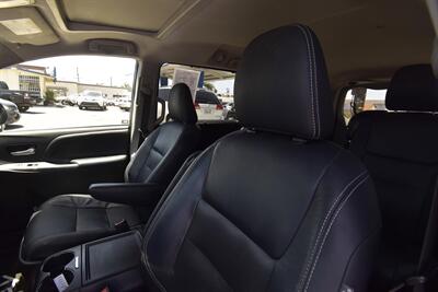 2016 Toyota Sienna SE Premium 8-Passenger   - Photo 8 - Midway City, CA 92655