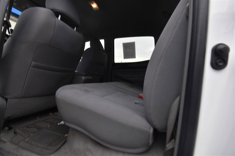 2011 Toyota Tacoma PreRunner - Photo 8 - Midway City, CA 92655