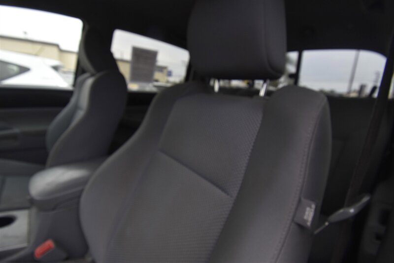 2011 Toyota Tacoma PreRunner - Photo 7 - Midway City, CA 92655