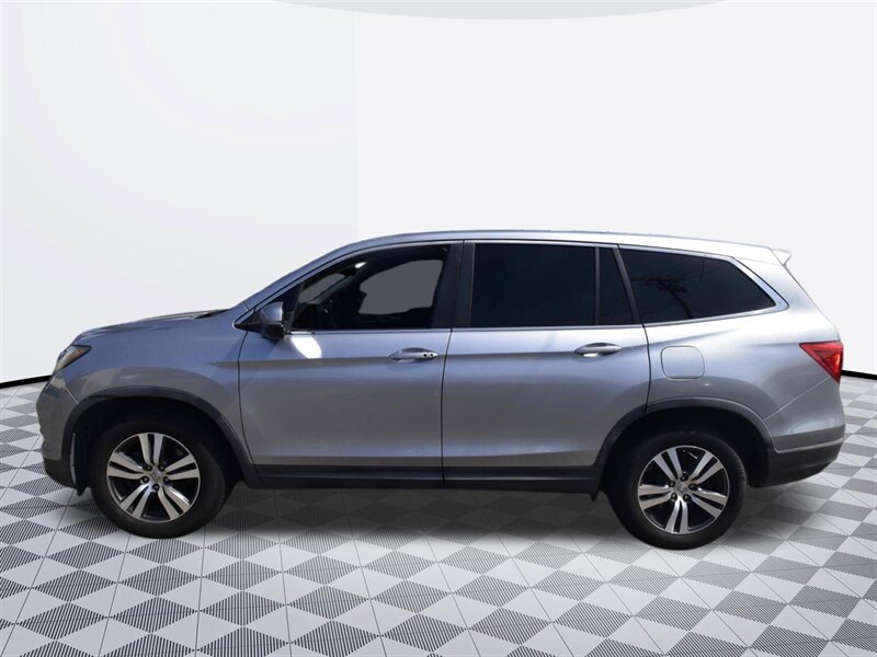 2016 Honda Pilot EX  