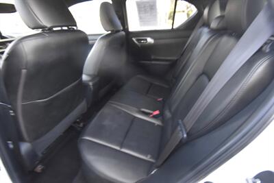 2013 Lexus CT 200h Hybrid   - Photo 10 - Midway City, CA 92655