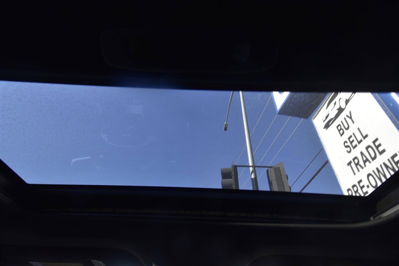 2013 Lexus CT 200h Hybrid   - Photo 12 - Midway City, CA 92655