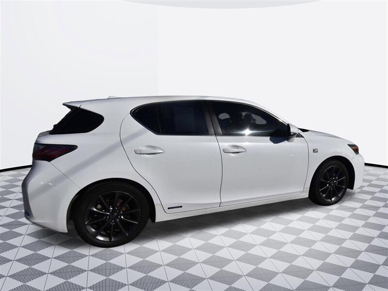2013 Lexus CT 200h Hybrid   - Photo 7 - Midway City, CA 92655