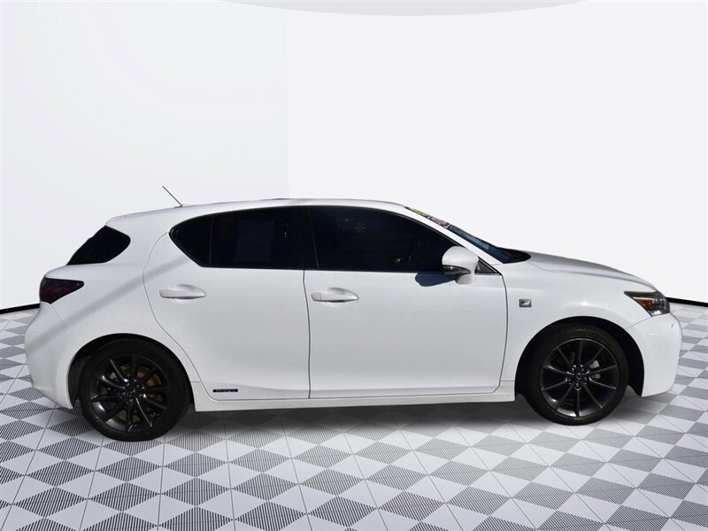 2013 Lexus CT 200h Hybrid   - Photo 5 - Midway City, CA 92655
