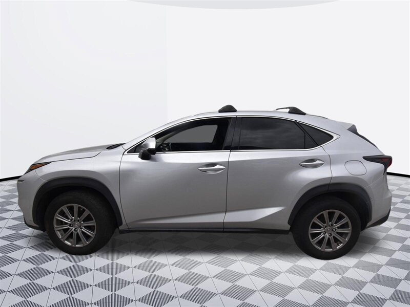 2017 Lexus NX 200t - Photo 4 - Midway City, CA 92655