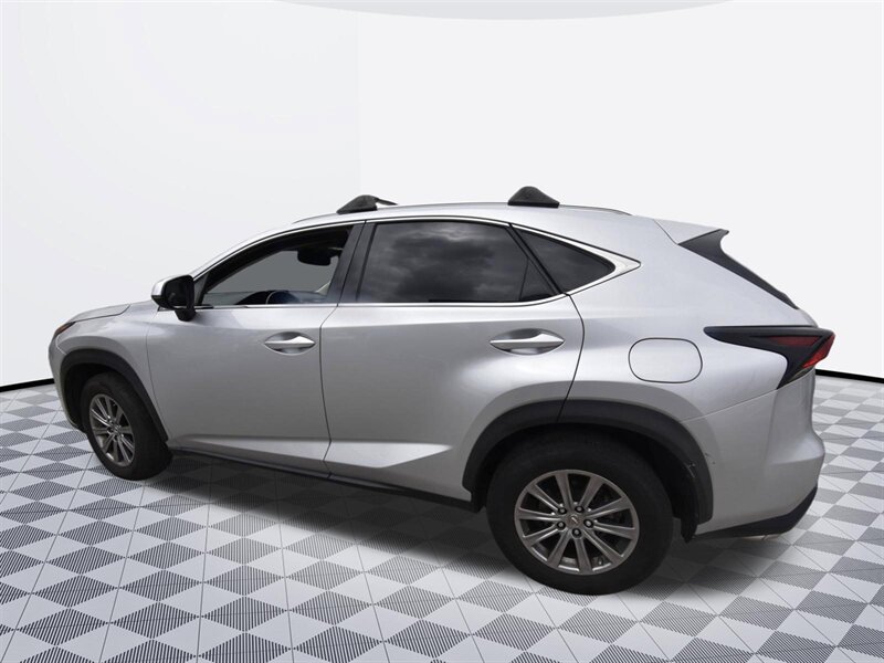 2017 Lexus NX 200t - Photo 21 - Midway City, CA 92655