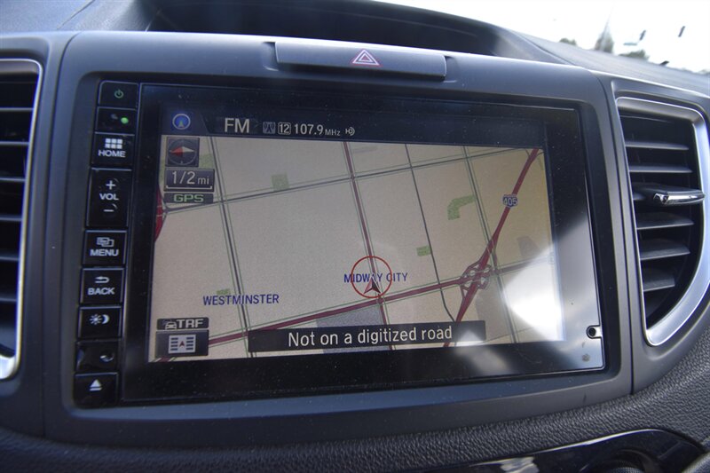 2016 Honda CR-V Touring   - Photo 13 - Midway City, CA 92655