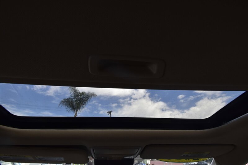 2016 Honda CR-V Touring   - Photo 23 - Midway City, CA 92655