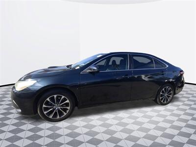 2017 Toyota Camry SE   - Photo 6 - Midway City, CA 92655