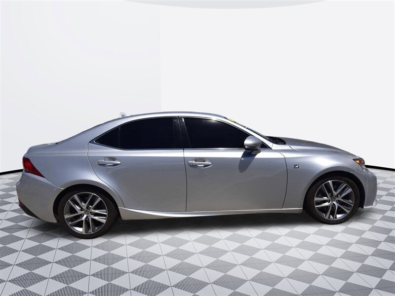 2016 Lexus IS 200t F SPORT*NAVIGATION   - Photo 7 - Midway City, CA 92655