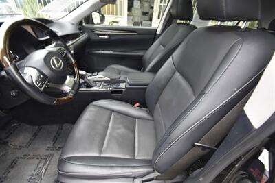 2016 Lexus ES 300h Hybrid - Photo 9 - Midway City, CA 92655