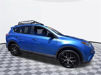 2018 Toyota RAV4 Hybrid Hybrid SE   - Photo 4 - Midway City, CA 92655