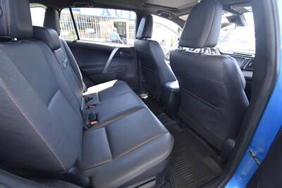 2018 Toyota RAV4 Hybrid Hybrid SE   - Photo 11 - Midway City, CA 92655