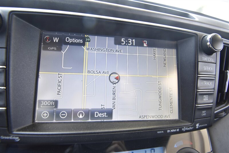 2018 Toyota RAV4 Hybrid Hybrid SE   - Photo 16 - Midway City, CA 92655