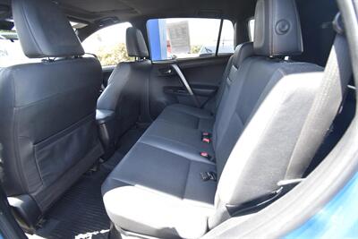 2018 Toyota RAV4 Hybrid Hybrid SE   - Photo 9 - Midway City, CA 92655