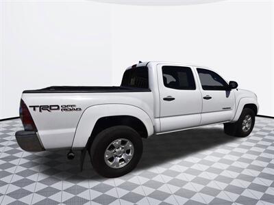 2015 Toyota Tacoma PreRunner   - Photo 4 - Midway City, CA 92655