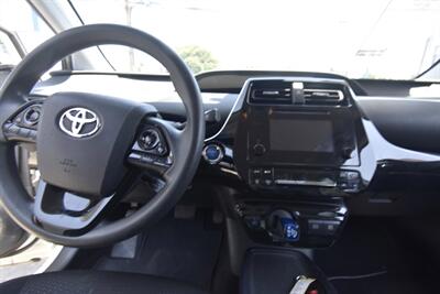 2019 Toyota Prius LE   - Photo 7 - Midway City, CA 92655