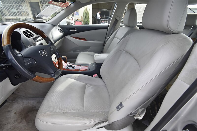 2007 Lexus ES 350 NAVIGATION*PANOROMA ROOF   - Photo 8 - Midway City, CA 92655