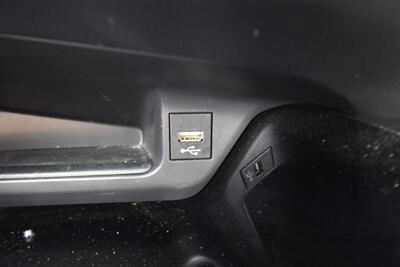 2021 Toyota C-HR XLE Premium   - Photo 15 - Midway City, CA 92655