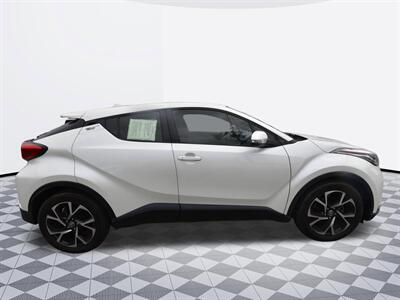 2021 Toyota C-HR XLE Premium   - Photo 7 - Midway City, CA 92655